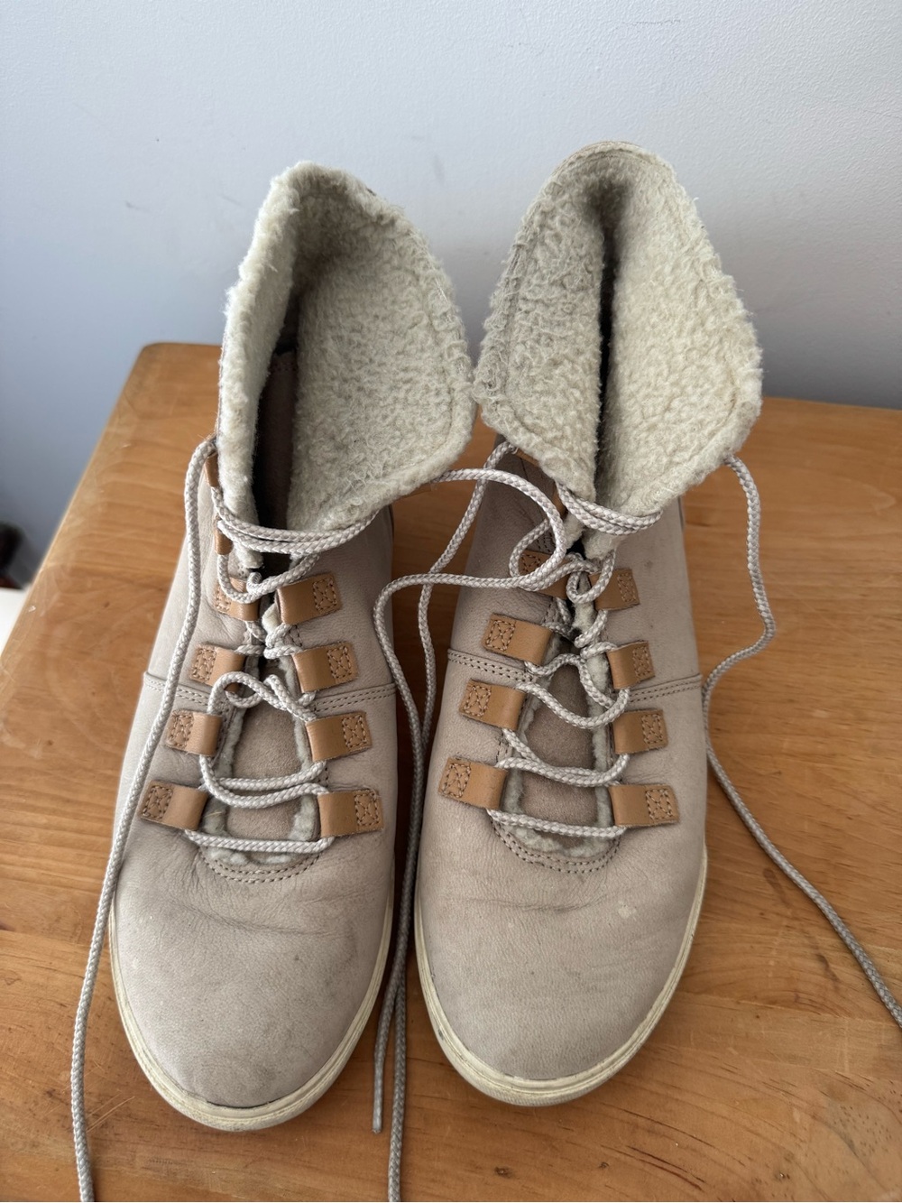 Women’s Timberland Lace-Up Ankle Boots